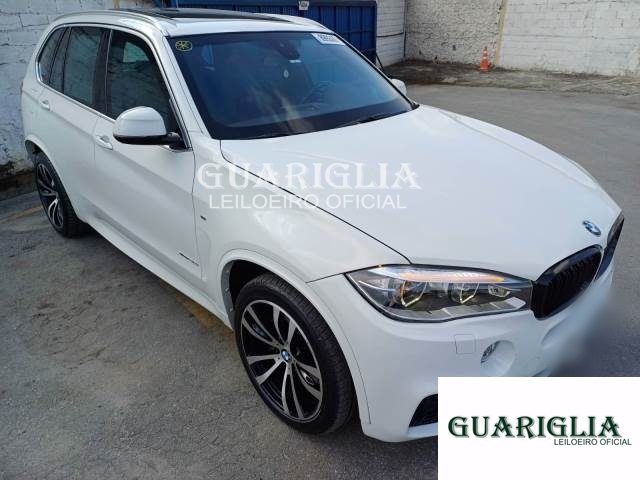 BMW X5 XDRIVE50I 4.4 V8 2014