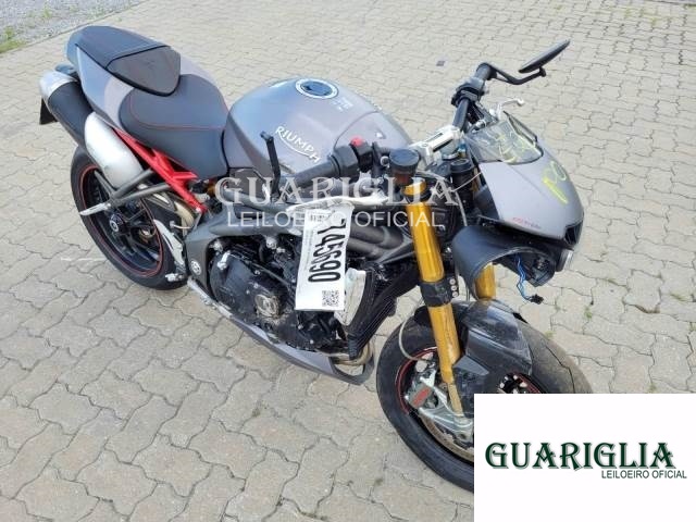 TRIUMPH SPEED TRIPLE 1050 R ABS 2017