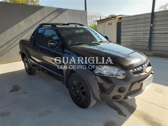 FIAT STRADA 1.8 MPI ADEVENTURE CE 16V FLEX MANUAL 2013