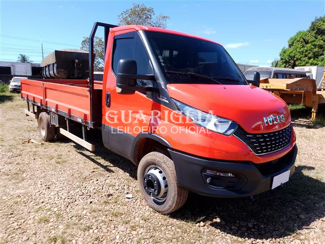 IVECO DAILY 3.0 65-170 CS 2023